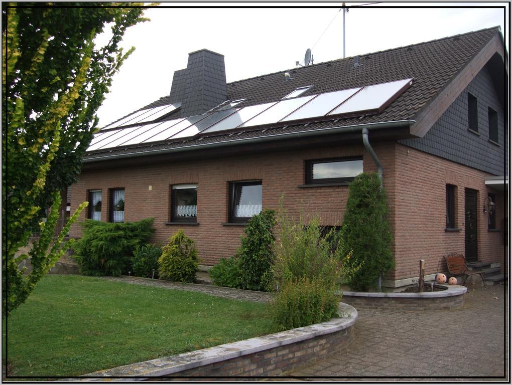 Ferienwohnung Schaefer Anschau Buitenkant foto